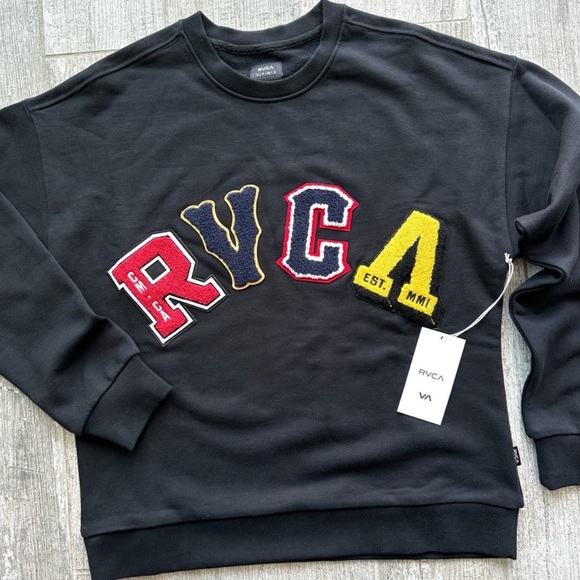 🔥🔥RVCA - LETTERMAN CREWNECK SWEATSHIRT🔥🔥 - Picture 2 of 8